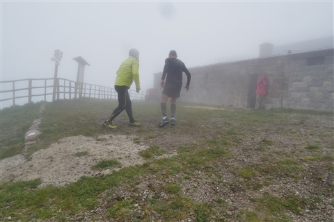 TRAIL di PIZZO San Michele N°3157 FOTO scattate a raffica in VETTA da Peppe Dalessio con nebbia e gran freddo - foto 502