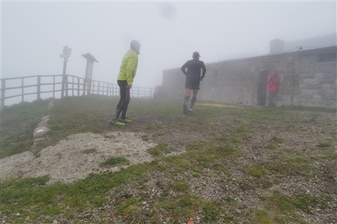 TRAIL di PIZZO San Michele N°3157 FOTO scattate a raffica in VETTA da Peppe Dalessio con nebbia e gran freddo - foto 507