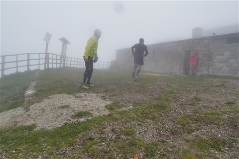 TRAIL di PIZZO San Michele N°3157 FOTO scattate a raffica in VETTA da Peppe Dalessio con nebbia e gran freddo - foto 508