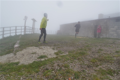 TRAIL di PIZZO San Michele N°3157 FOTO scattate a raffica in VETTA da Peppe Dalessio con nebbia e gran freddo - foto 515