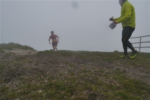 TRAIL di PIZZO San Michele N°3157 FOTO scattate a raffica in VETTA da Peppe Dalessio con nebbia e gran freddo - foto 526