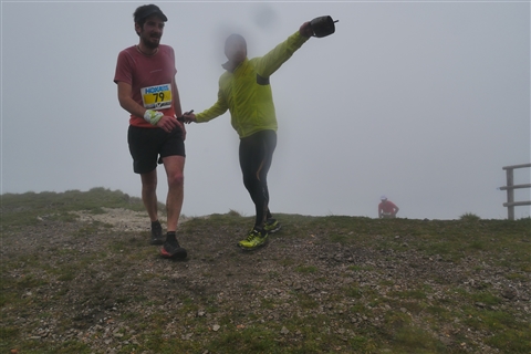 TRAIL di PIZZO San Michele N°3157 FOTO scattate a raffica in VETTA da Peppe Dalessio con nebbia e gran freddo - foto 561