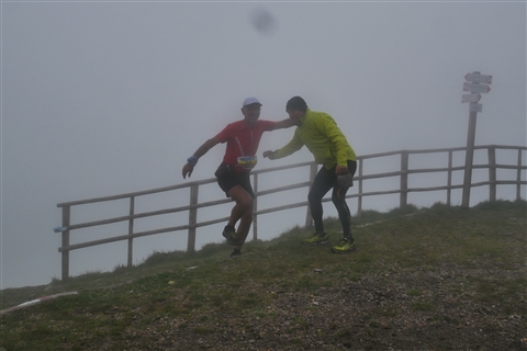 TRAIL di PIZZO San Michele N°3157 FOTO scattate a raffica in VETTA da Peppe Dalessio con nebbia e gran freddo - foto 567