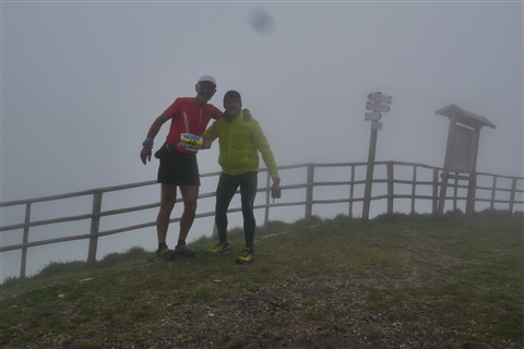 TRAIL di PIZZO San Michele N°3157 FOTO scattate a raffica in VETTA da Peppe Dalessio con nebbia e gran freddo - foto 581