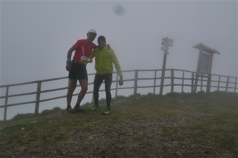 TRAIL di PIZZO San Michele N°3157 FOTO scattate a raffica in VETTA da Peppe Dalessio con nebbia e gran freddo - foto 589