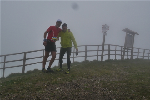 TRAIL di PIZZO San Michele N°3157 FOTO scattate a raffica in VETTA da Peppe Dalessio con nebbia e gran freddo - foto 590