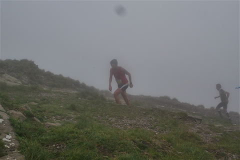 TRAIL di PIZZO San Michele N°3157 FOTO scattate a raffica in VETTA da Peppe Dalessio con nebbia e gran freddo - foto 593