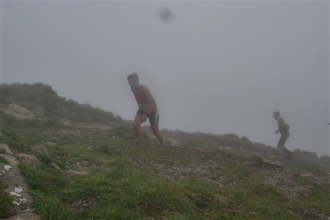TRAIL di PIZZO San Michele N°3157 FOTO scattate a raffica in VETTA da Peppe Dalessio con nebbia e gran freddo - foto 598