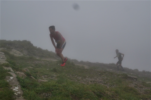 TRAIL di PIZZO San Michele N°3157 FOTO scattate a raffica in VETTA da Peppe Dalessio con nebbia e gran freddo - foto 605