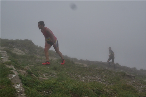 TRAIL di PIZZO San Michele N°3157 FOTO scattate a raffica in VETTA da Peppe Dalessio con nebbia e gran freddo - foto 608