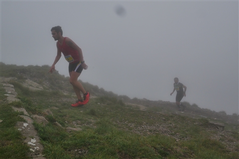 TRAIL di PIZZO San Michele N°3157 FOTO scattate a raffica in VETTA da Peppe Dalessio con nebbia e gran freddo - foto 610