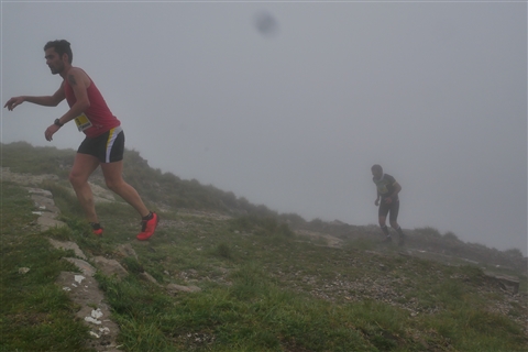 TRAIL di PIZZO San Michele N°3157 FOTO scattate a raffica in VETTA da Peppe Dalessio con nebbia e gran freddo - foto 616