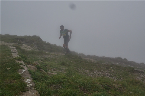 TRAIL di PIZZO San Michele N°3157 FOTO scattate a raffica in VETTA da Peppe Dalessio con nebbia e gran freddo - foto 642