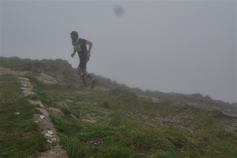 TRAIL di PIZZO San Michele N°3157 FOTO scattate a raffica in VETTA da Peppe Dalessio con nebbia e gran freddo - foto 649