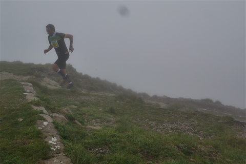 TRAIL di PIZZO San Michele N°3157 FOTO scattate a raffica in VETTA da Peppe Dalessio con nebbia e gran freddo - foto 654