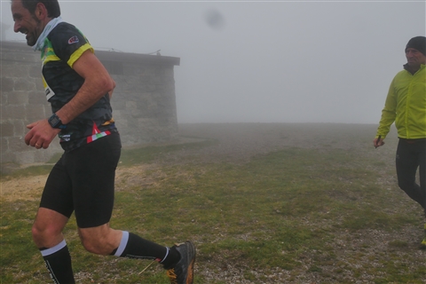 TRAIL di PIZZO San Michele N°3157 FOTO scattate a raffica in VETTA da Peppe Dalessio con nebbia e gran freddo - foto 666