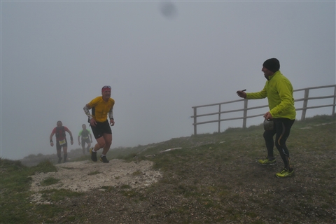 TRAIL di PIZZO San Michele N°3157 FOTO scattate a raffica in VETTA da Peppe Dalessio con nebbia e gran freddo - foto 705