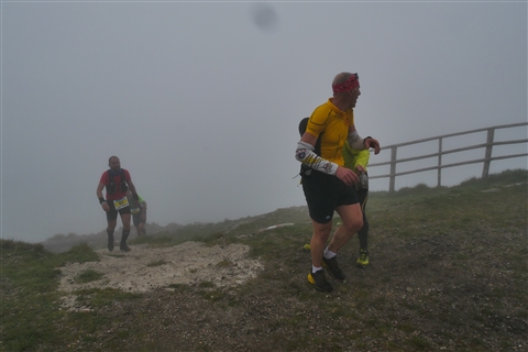 TRAIL di PIZZO San Michele N°3157 FOTO scattate a raffica in VETTA da Peppe Dalessio con nebbia e gran freddo - foto 723