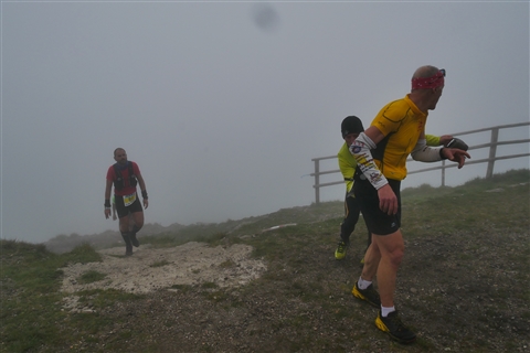 TRAIL di PIZZO San Michele N°3157 FOTO scattate a raffica in VETTA da Peppe Dalessio con nebbia e gran freddo - foto 728