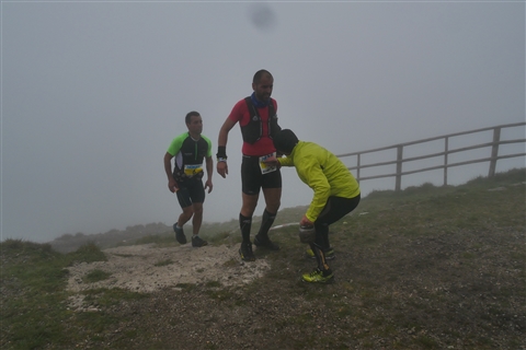 TRAIL di PIZZO San Michele N°3157 FOTO scattate a raffica in VETTA da Peppe Dalessio con nebbia e gran freddo - foto 764