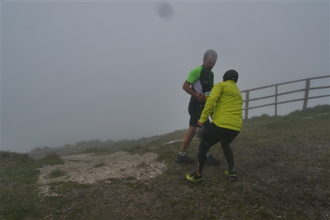 TRAIL di PIZZO San Michele N°3157 FOTO scattate a raffica in VETTA da Peppe Dalessio con nebbia e gran freddo - foto 785