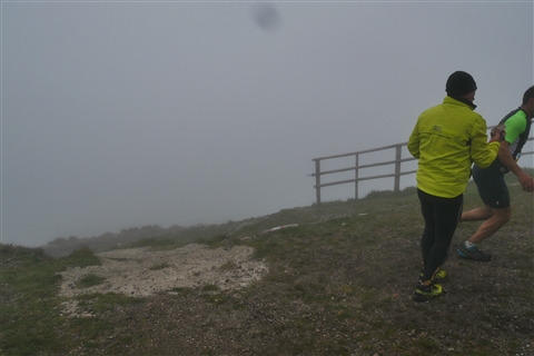 TRAIL di PIZZO San Michele N°3157 FOTO scattate a raffica in VETTA da Peppe Dalessio con nebbia e gran freddo - foto 795