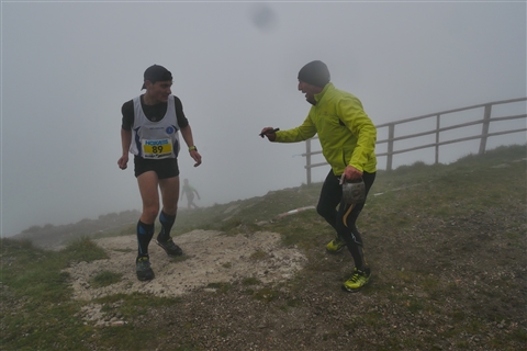 TRAIL di PIZZO San Michele N°3157 FOTO scattate a raffica in VETTA da Peppe Dalessio con nebbia e gran freddo - foto 823