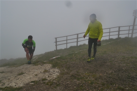 TRAIL di PIZZO San Michele N°3157 FOTO scattate a raffica in VETTA da Peppe Dalessio con nebbia e gran freddo - foto 831