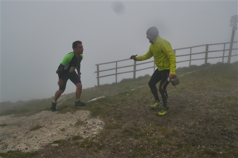 TRAIL di PIZZO San Michele N°3157 FOTO scattate a raffica in VETTA da Peppe Dalessio con nebbia e gran freddo - foto 837