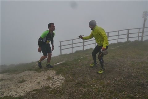 TRAIL di PIZZO San Michele N°3157 FOTO scattate a raffica in VETTA da Peppe Dalessio con nebbia e gran freddo - foto 838