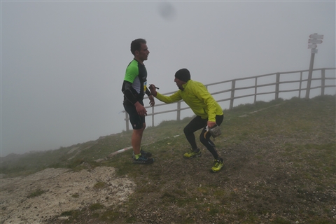 TRAIL di PIZZO San Michele N°3157 FOTO scattate a raffica in VETTA da Peppe Dalessio con nebbia e gran freddo - foto 844