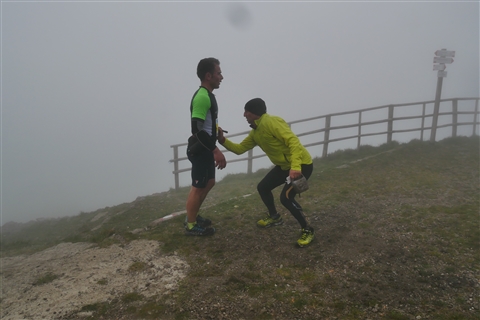 TRAIL di PIZZO San Michele N°3157 FOTO scattate a raffica in VETTA da Peppe Dalessio con nebbia e gran freddo - foto 848
