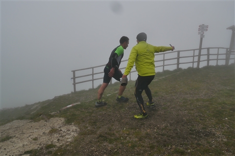 TRAIL di PIZZO San Michele N°3157 FOTO scattate a raffica in VETTA da Peppe Dalessio con nebbia e gran freddo - foto 855