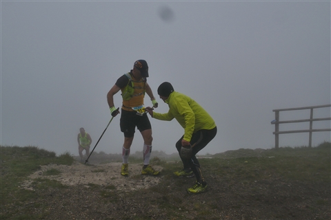 TRAIL di PIZZO San Michele N°3157 FOTO scattate a raffica in VETTA da Peppe Dalessio con nebbia e gran freddo - foto 866