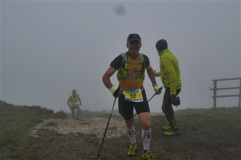 TRAIL di PIZZO San Michele N°3157 FOTO scattate a raffica in VETTA da Peppe Dalessio con nebbia e gran freddo - foto 880