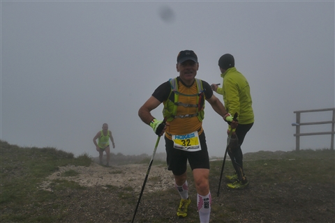 TRAIL di PIZZO San Michele N°3157 FOTO scattate a raffica in VETTA da Peppe Dalessio con nebbia e gran freddo - foto 881