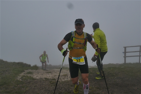 TRAIL di PIZZO San Michele N°3157 FOTO scattate a raffica in VETTA da Peppe Dalessio con nebbia e gran freddo - foto 882