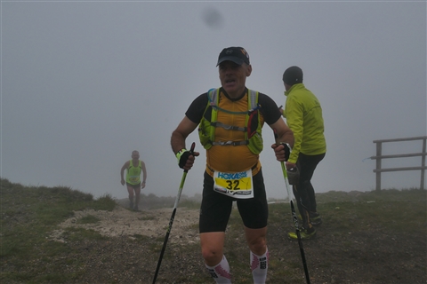 TRAIL di PIZZO San Michele N°3157 FOTO scattate a raffica in VETTA da Peppe Dalessio con nebbia e gran freddo - foto 883