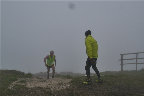 TRAIL di PIZZO San Michele N°3157 FOTO scattate a raffica in VETTA da Peppe Dalessio con nebbia e gran freddo - foto 905