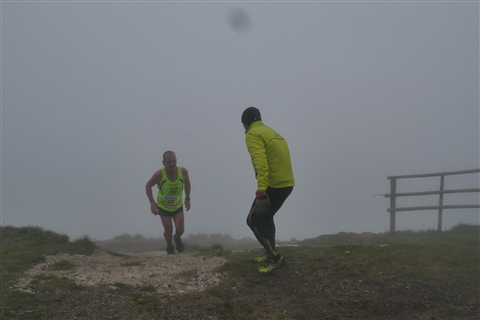 TRAIL di PIZZO San Michele N°3157 FOTO scattate a raffica in VETTA da Peppe Dalessio con nebbia e gran freddo - foto 910