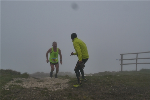 TRAIL di PIZZO San Michele N°3157 FOTO scattate a raffica in VETTA da Peppe Dalessio con nebbia e gran freddo - foto 913