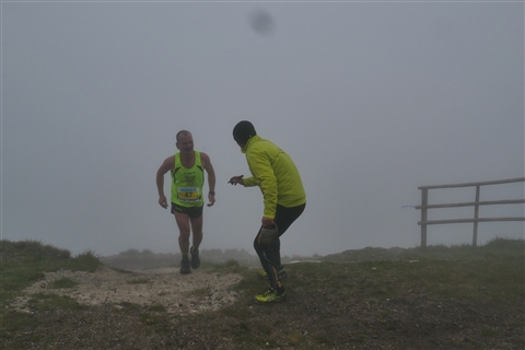 TRAIL di PIZZO San Michele N°3157 FOTO scattate a raffica in VETTA da Peppe Dalessio con nebbia e gran freddo - foto 915