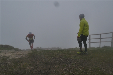 TRAIL di PIZZO San Michele N°3157 FOTO scattate a raffica in VETTA da Peppe Dalessio con nebbia e gran freddo - foto 940