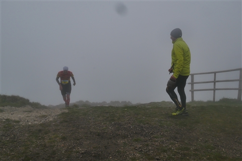 TRAIL di PIZZO San Michele N°3157 FOTO scattate a raffica in VETTA da Peppe Dalessio con nebbia e gran freddo - foto 941