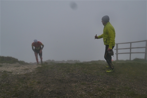 TRAIL di PIZZO San Michele N°3157 FOTO scattate a raffica in VETTA da Peppe Dalessio con nebbia e gran freddo - foto 945