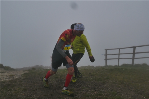 TRAIL di PIZZO San Michele N°3157 FOTO scattate a raffica in VETTA da Peppe Dalessio con nebbia e gran freddo - foto 972