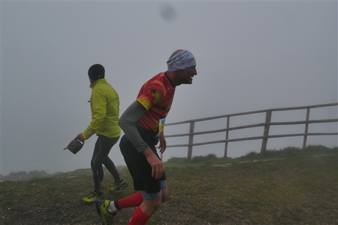 TRAIL di PIZZO San Michele N°3157 FOTO scattate a raffica in VETTA da Peppe Dalessio con nebbia e gran freddo - foto 976