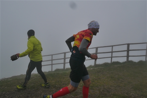 TRAIL di PIZZO San Michele N°3157 FOTO scattate a raffica in VETTA da Peppe Dalessio con nebbia e gran freddo - foto 978