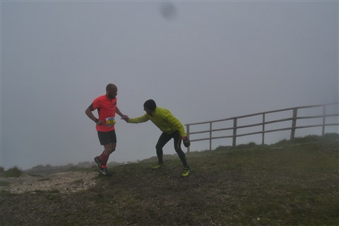 TRAIL di PIZZO San Michele N°3157 FOTO scattate a raffica in VETTA da Peppe Dalessio con nebbia e gran freddo - foto 988
