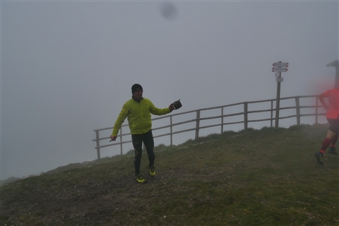 TRAIL di PIZZO San Michele N°3157 FOTO scattate a raffica in VETTA da Peppe Dalessio con nebbia e gran freddo - foto 1010